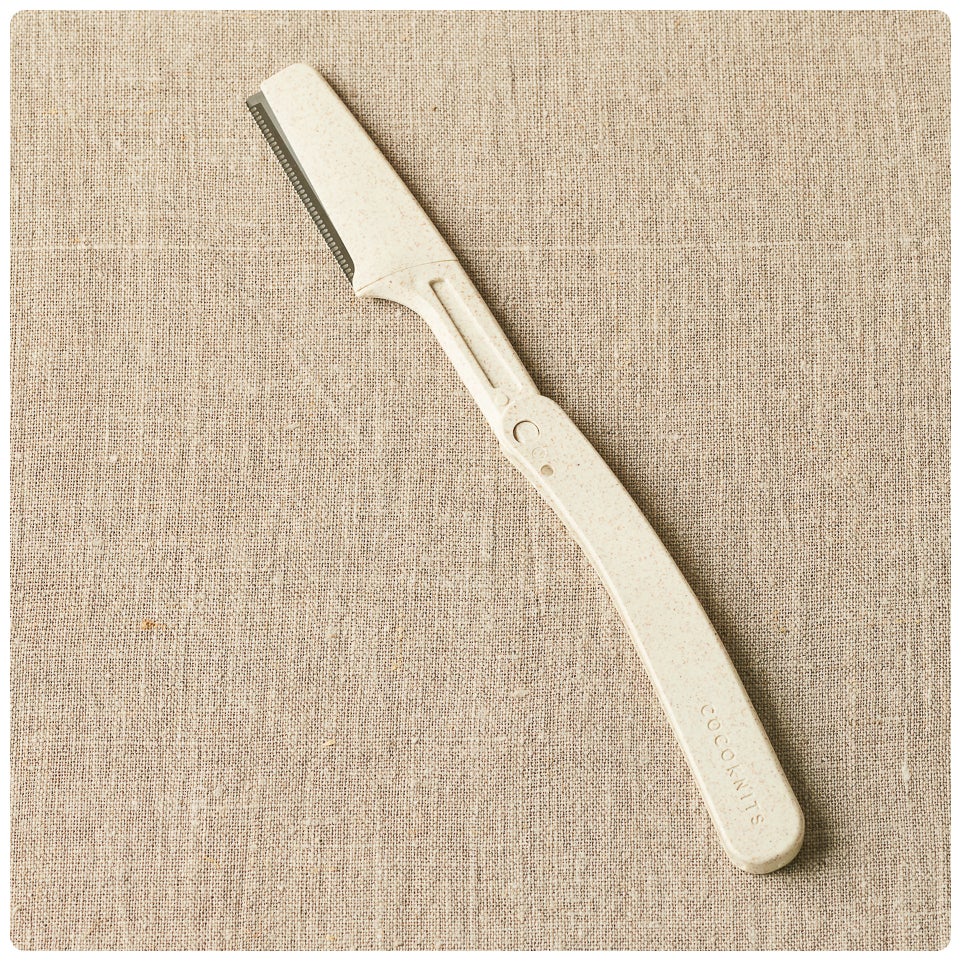 Fuzz Off Comb
