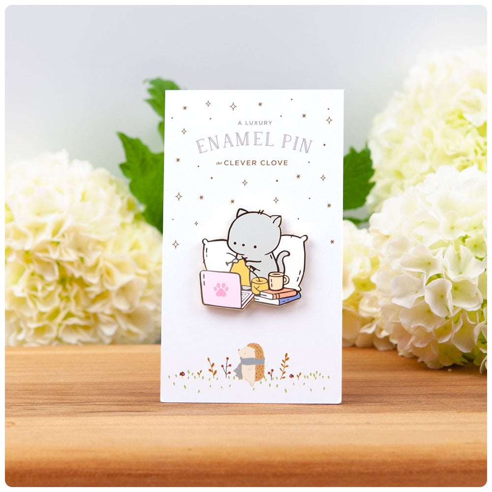 Knitflix Enamel Pin