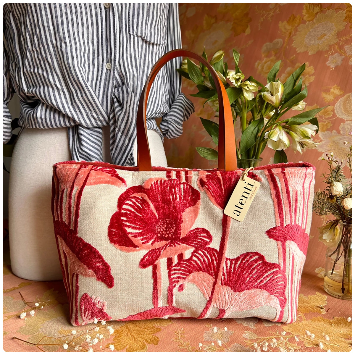 Lalique Divina Bag