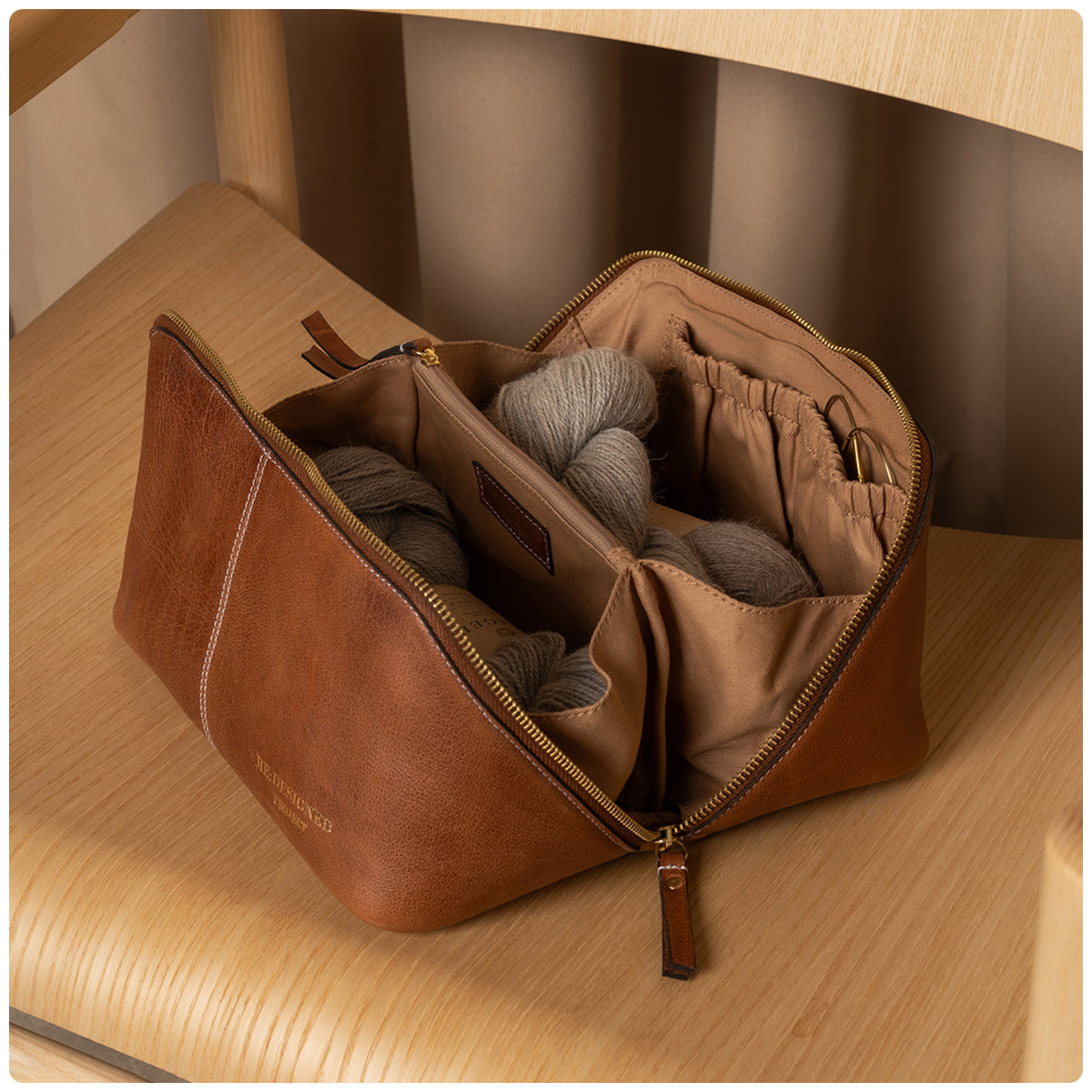 Project 9 Organizer - Walnut / Gold