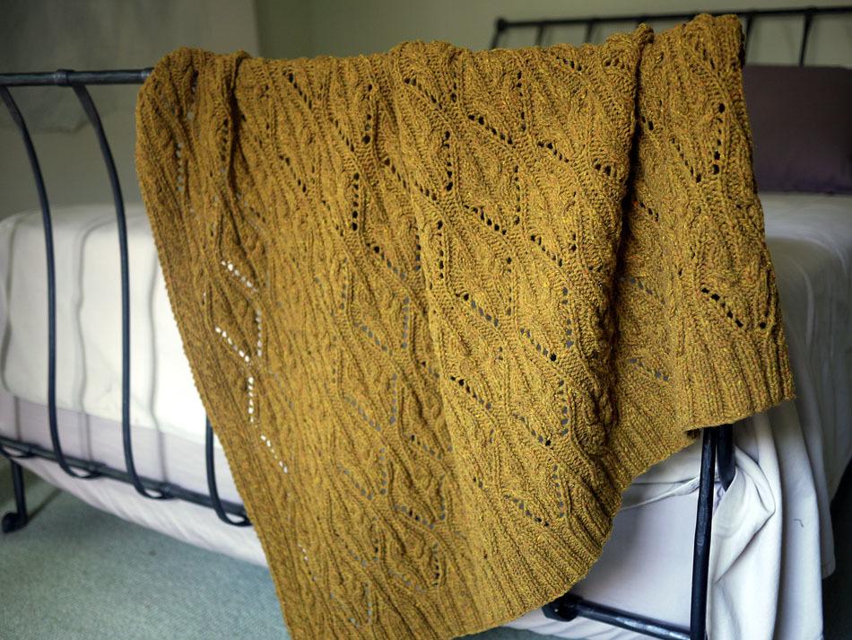 Hourglass Throw